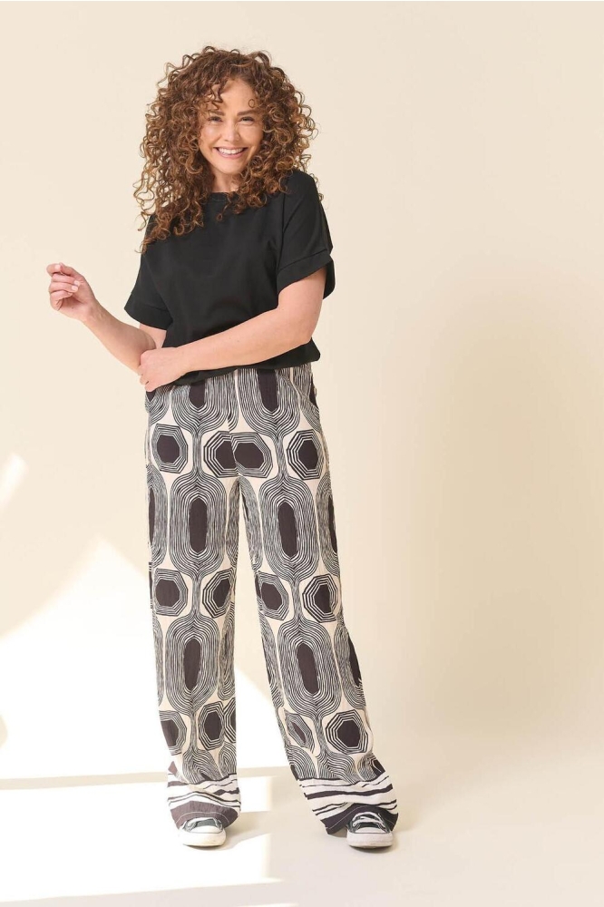 RIKKI LABYRINT 7383 001 ZWART